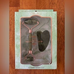 Jade Roller and Gus Sha Set